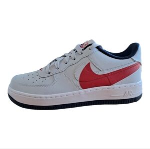 Nike Air Force 1 LV8 Boys Size 4.5Y FQ4118-001 Size 4.5Y New Platinum/ Red/ Navy